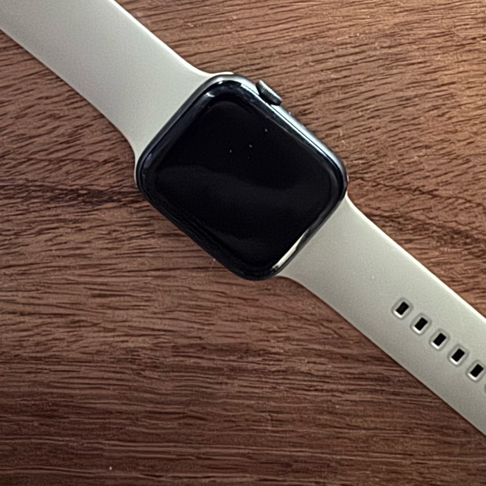 Apple watch Nike Series 4- 44mm